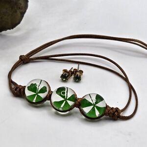 "$5/$25" Green Clover Adjustable Bracelet and Earring Set